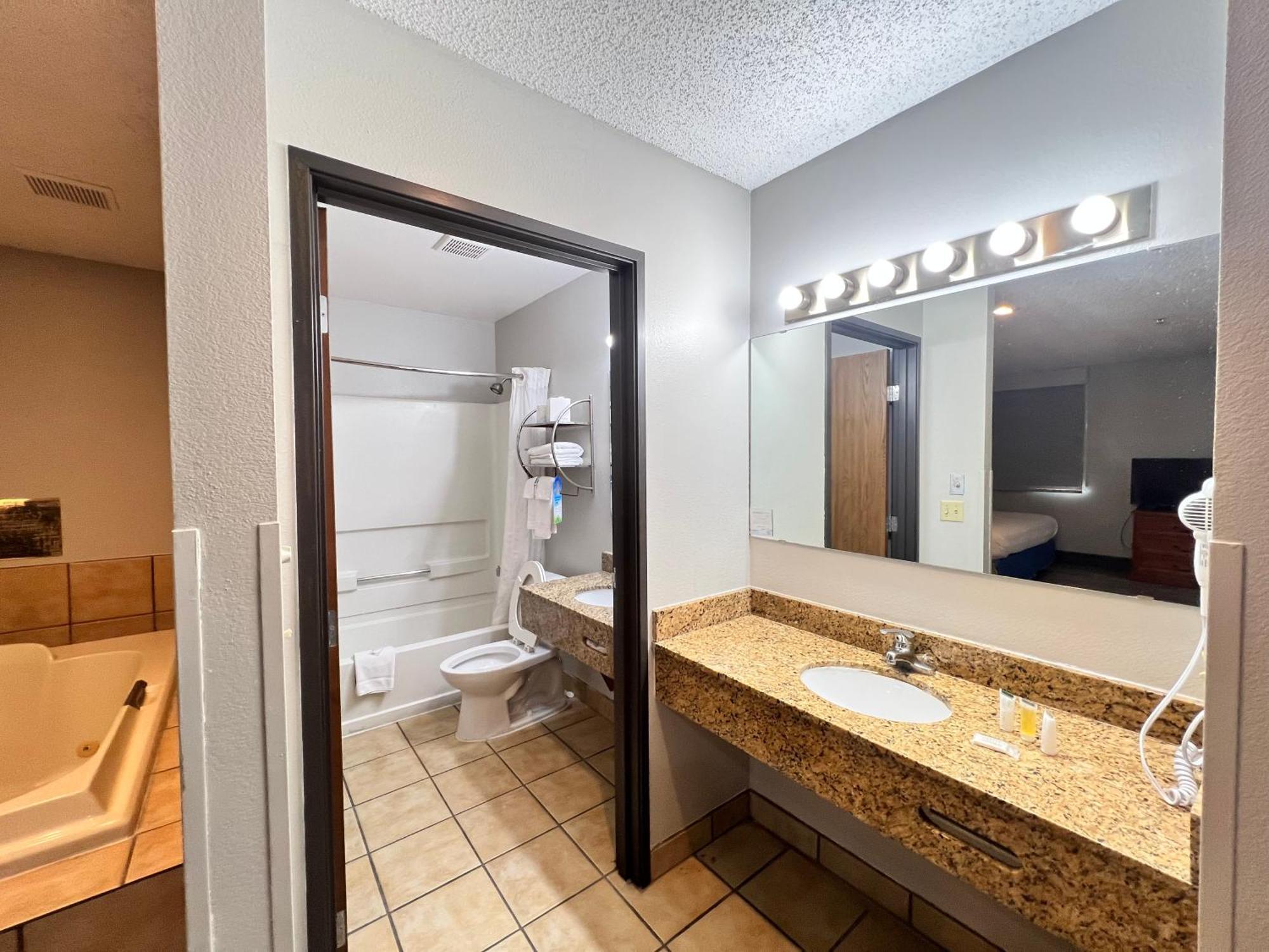 Antelope Inn & Suites Clearfield Εξωτερικό φωτογραφία