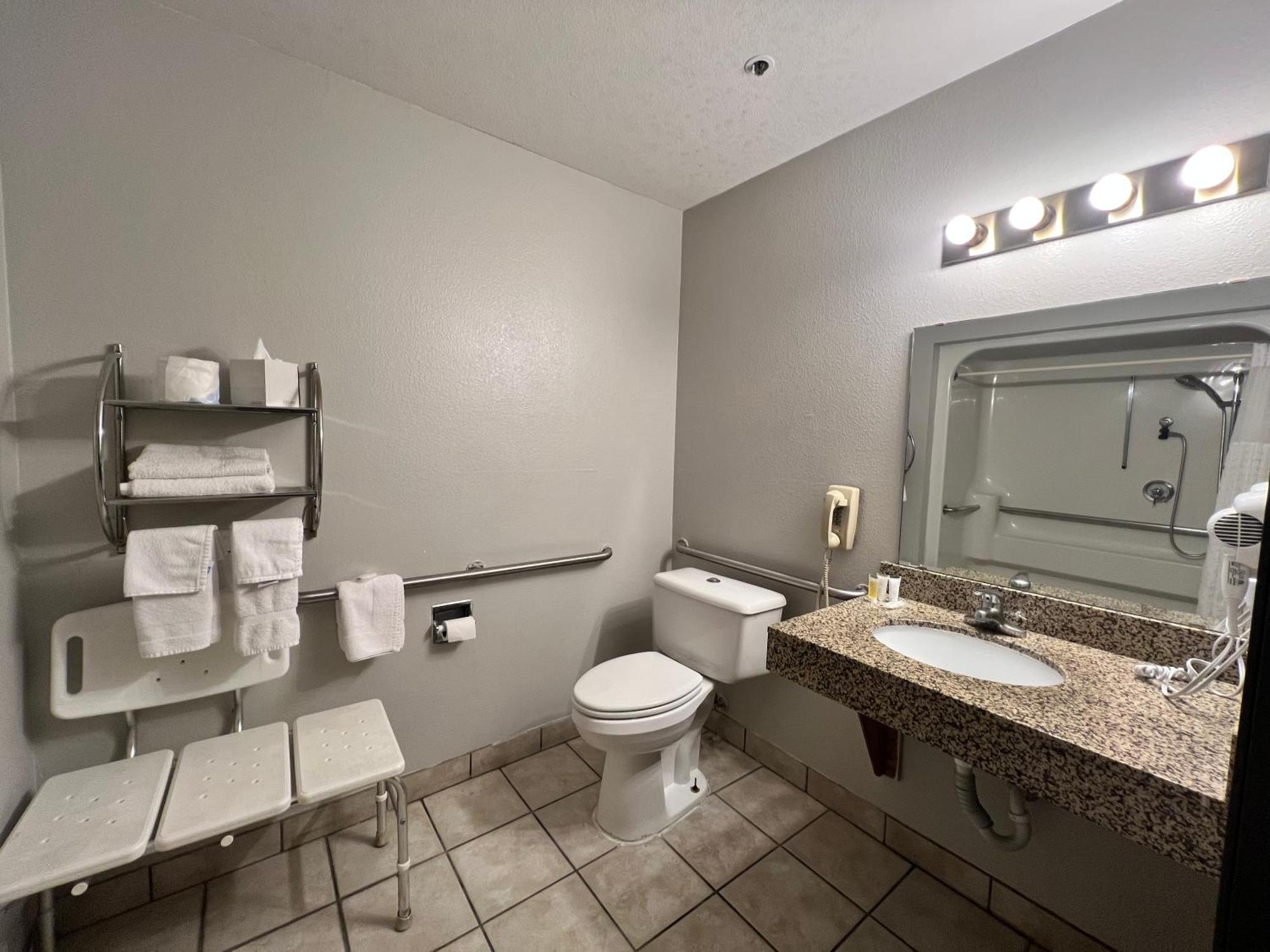Antelope Inn & Suites Clearfield Εξωτερικό φωτογραφία