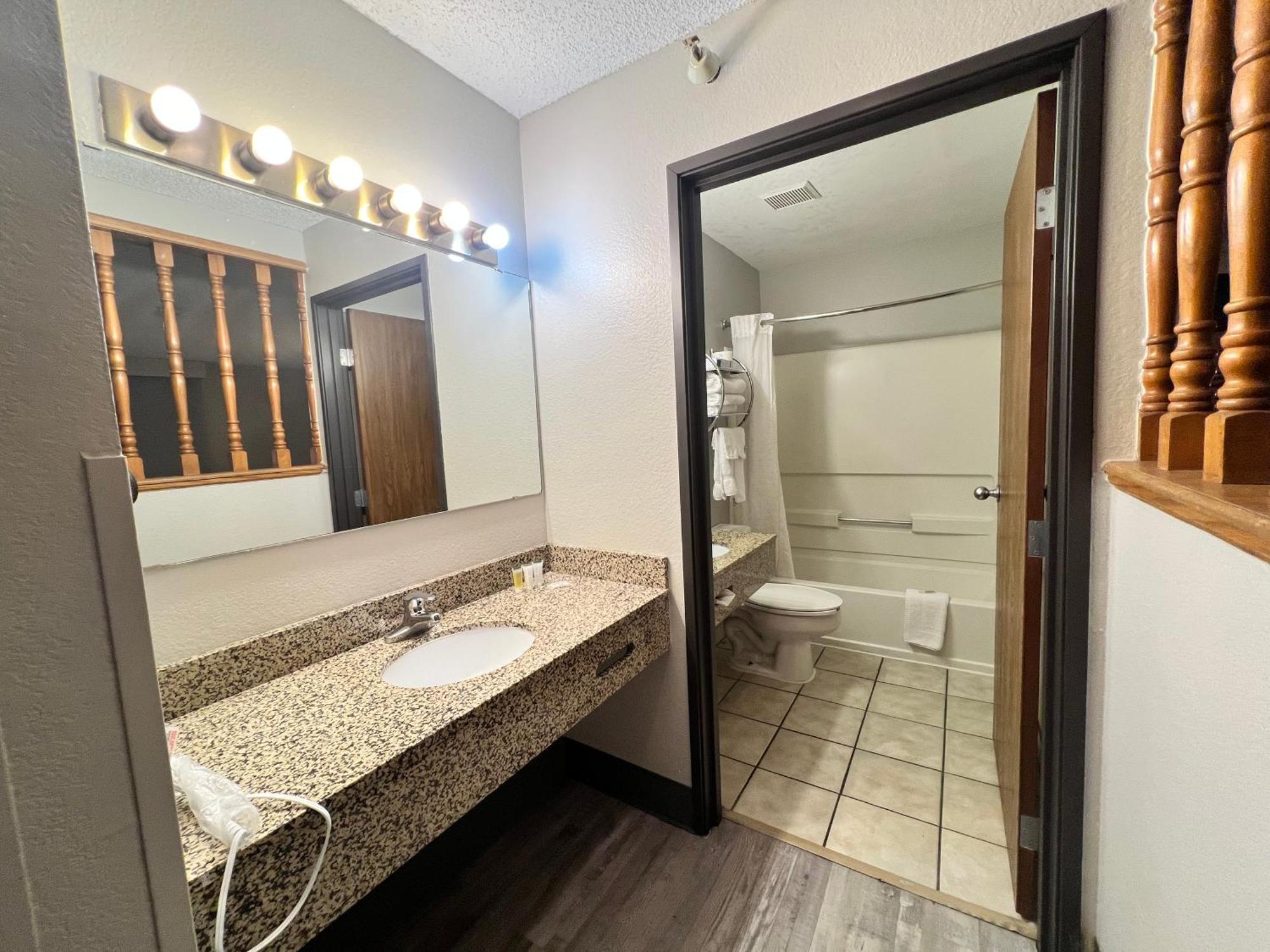 Antelope Inn & Suites Clearfield Εξωτερικό φωτογραφία