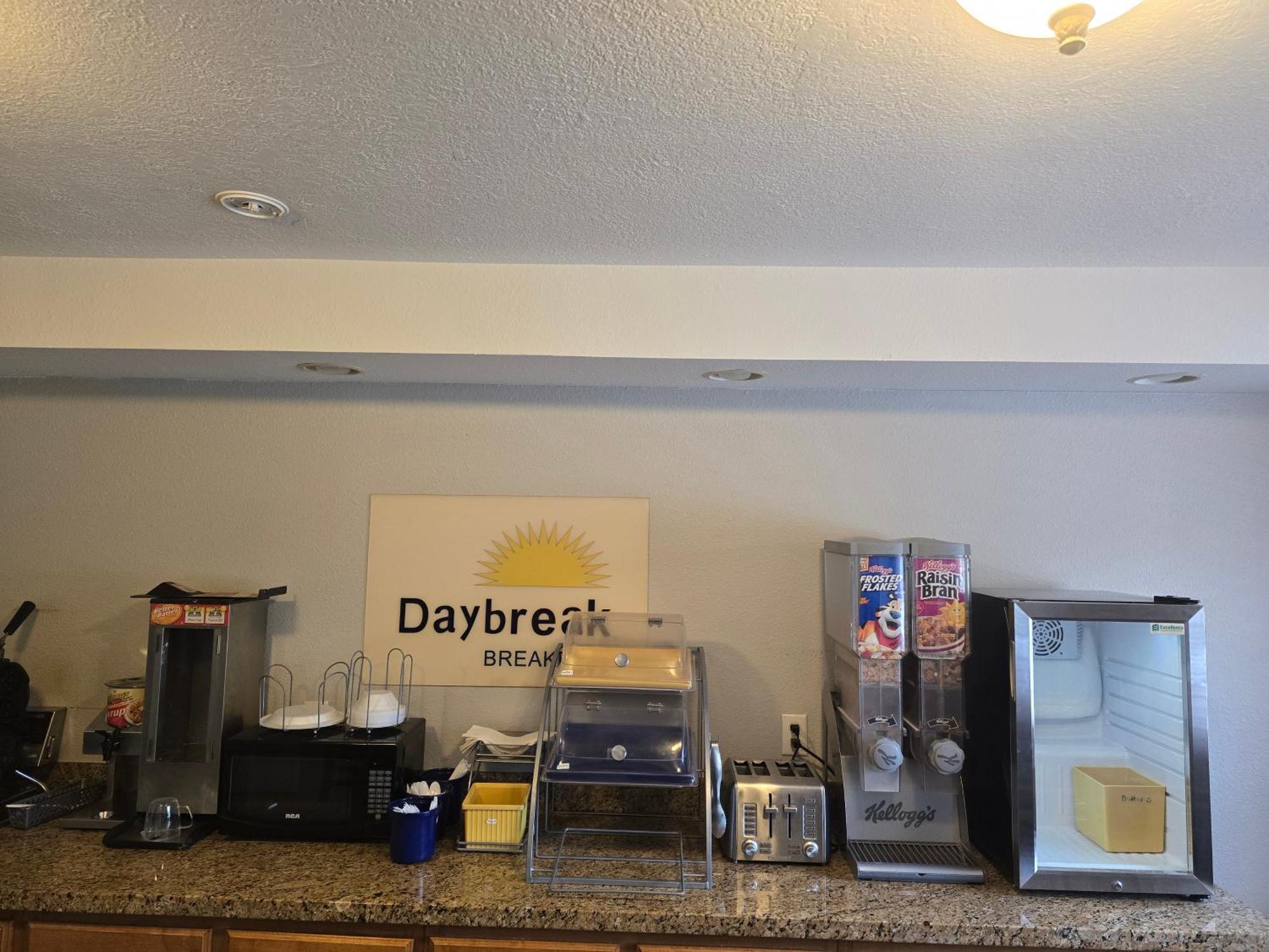 Antelope Inn & Suites Clearfield Εξωτερικό φωτογραφία